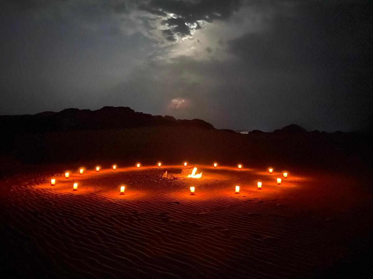 Rum Four Mountain Luxury Camp Wadi Rum Exterior photo